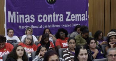 Luta contra privatizações é foco de mobilização de mulheres em Minas Luta contra privatizações é foco de mobilização de mulheres em Minas